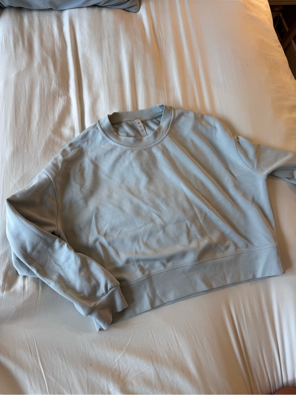 lululemon athletica Perfectly Oversized Crop Crew Softstreme in Mint: size 8